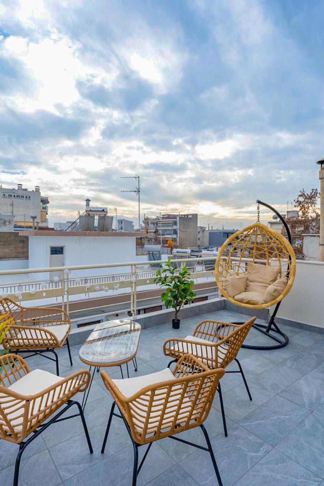 Pomegranate Luxury Penthouse Maisonette With Beautiful Terrace & Free Parking By Binobi ! Selanik Dış mekan fotoğraf